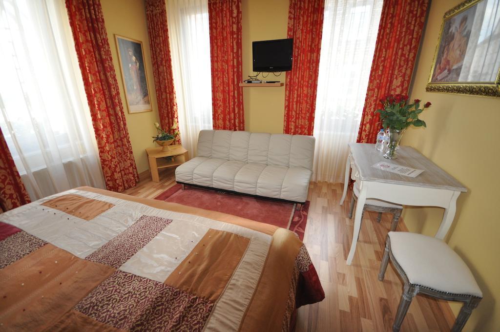Hotel Restaurant "Athen" Münstermaifeld Dış mekan fotoğraf