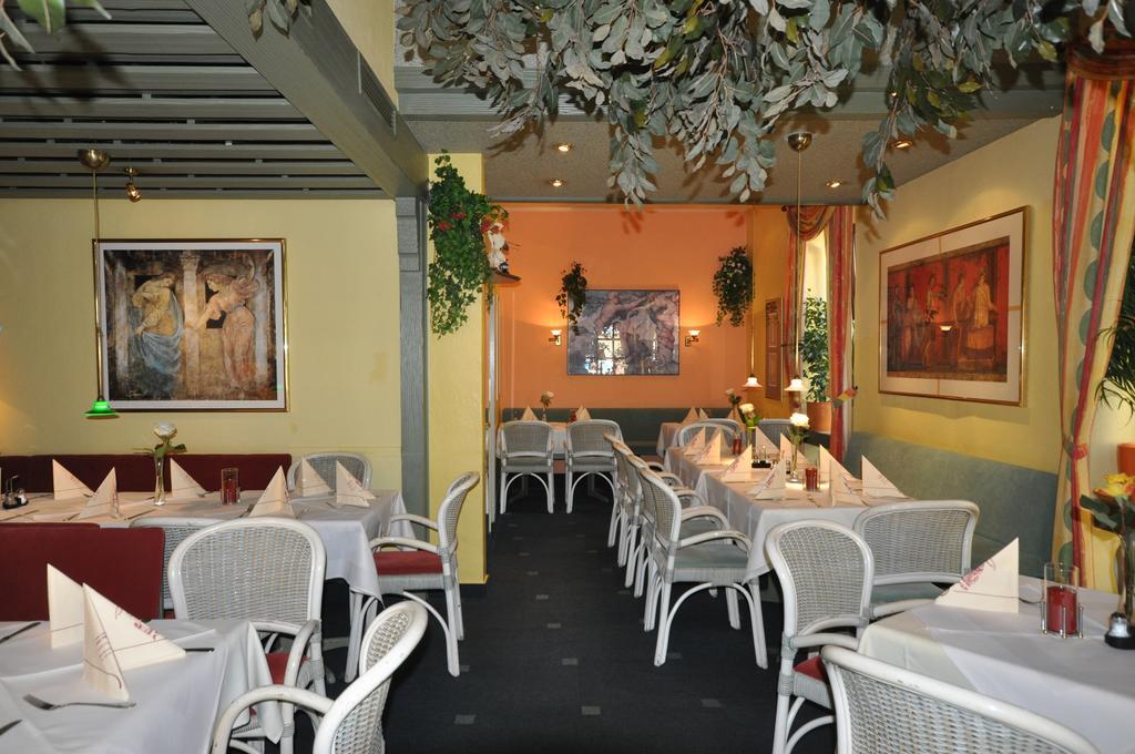 Hotel Restaurant "Athen" Münstermaifeld Dış mekan fotoğraf