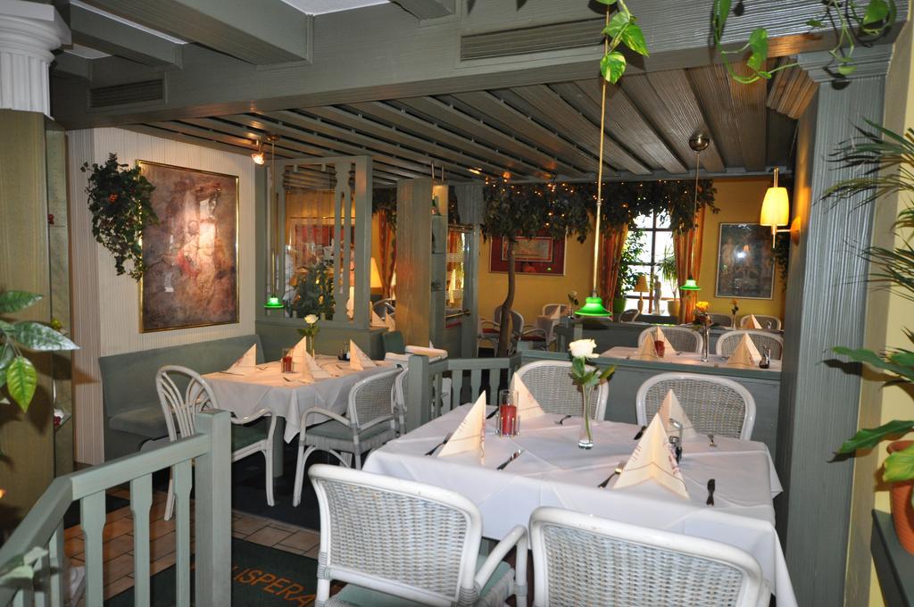 Hotel Restaurant "Athen" Münstermaifeld Dış mekan fotoğraf