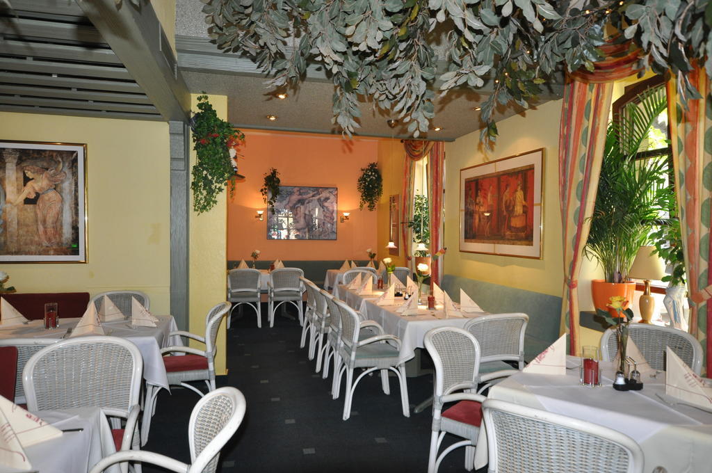 Hotel Restaurant "Athen" Münstermaifeld Dış mekan fotoğraf